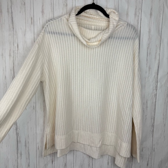 Anthropologie Maeve Cozy Cream Turtleneck Sweater Small - Picture 1 of 6